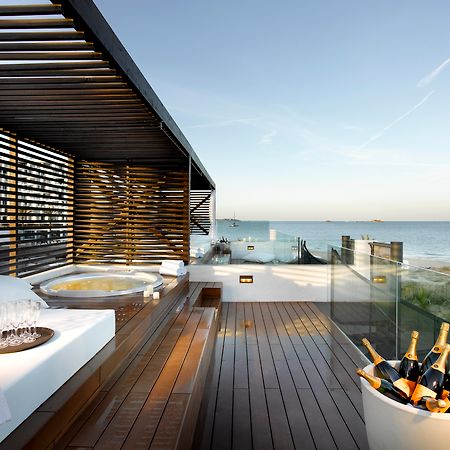 Hard Rock Hotel Ibiza Playa d'en Bossa Exterior photo The rooftop bar at the hotel