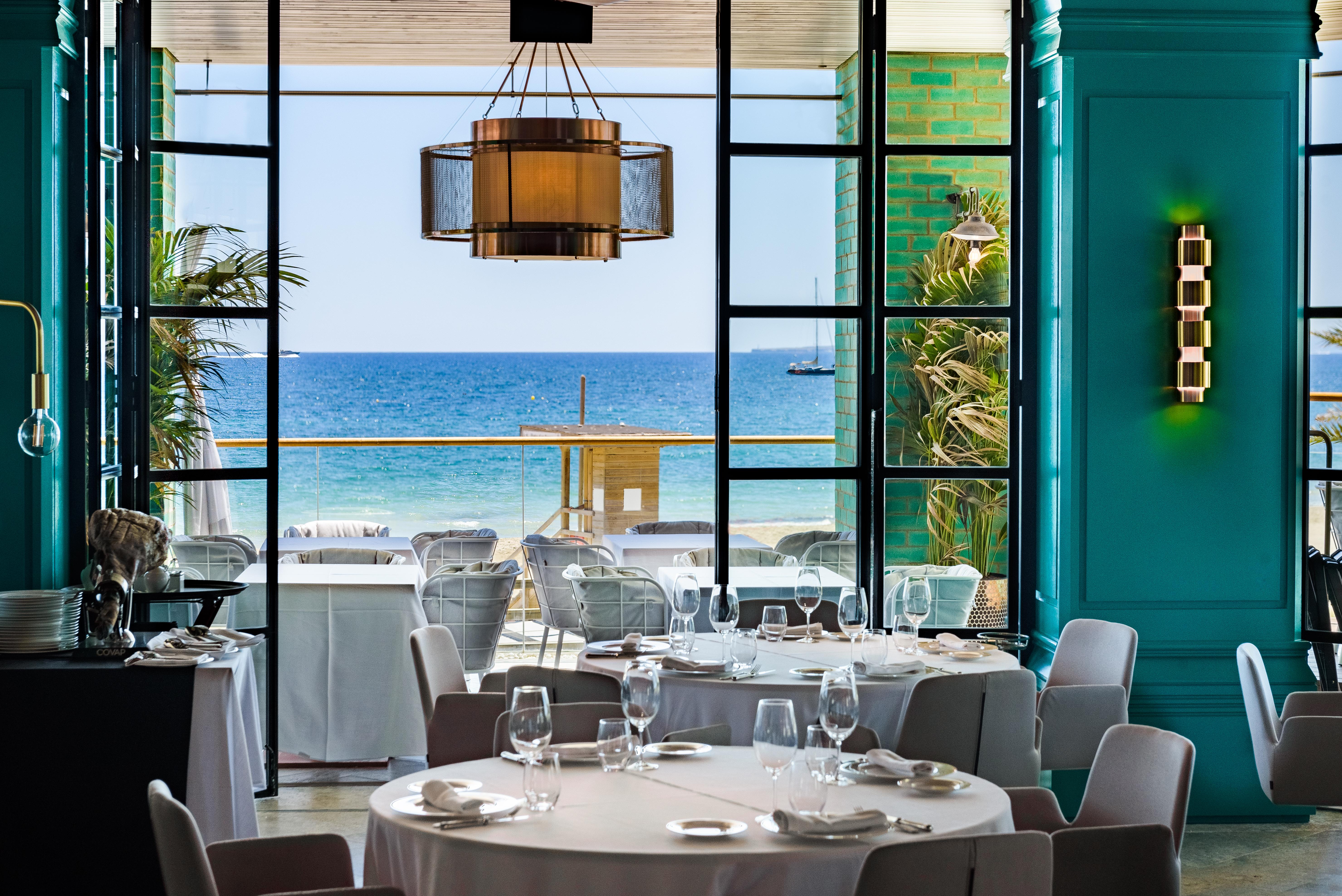 Hard Rock Hotel Ibiza Playa d'en Bossa Exterior photo Restaurant interior