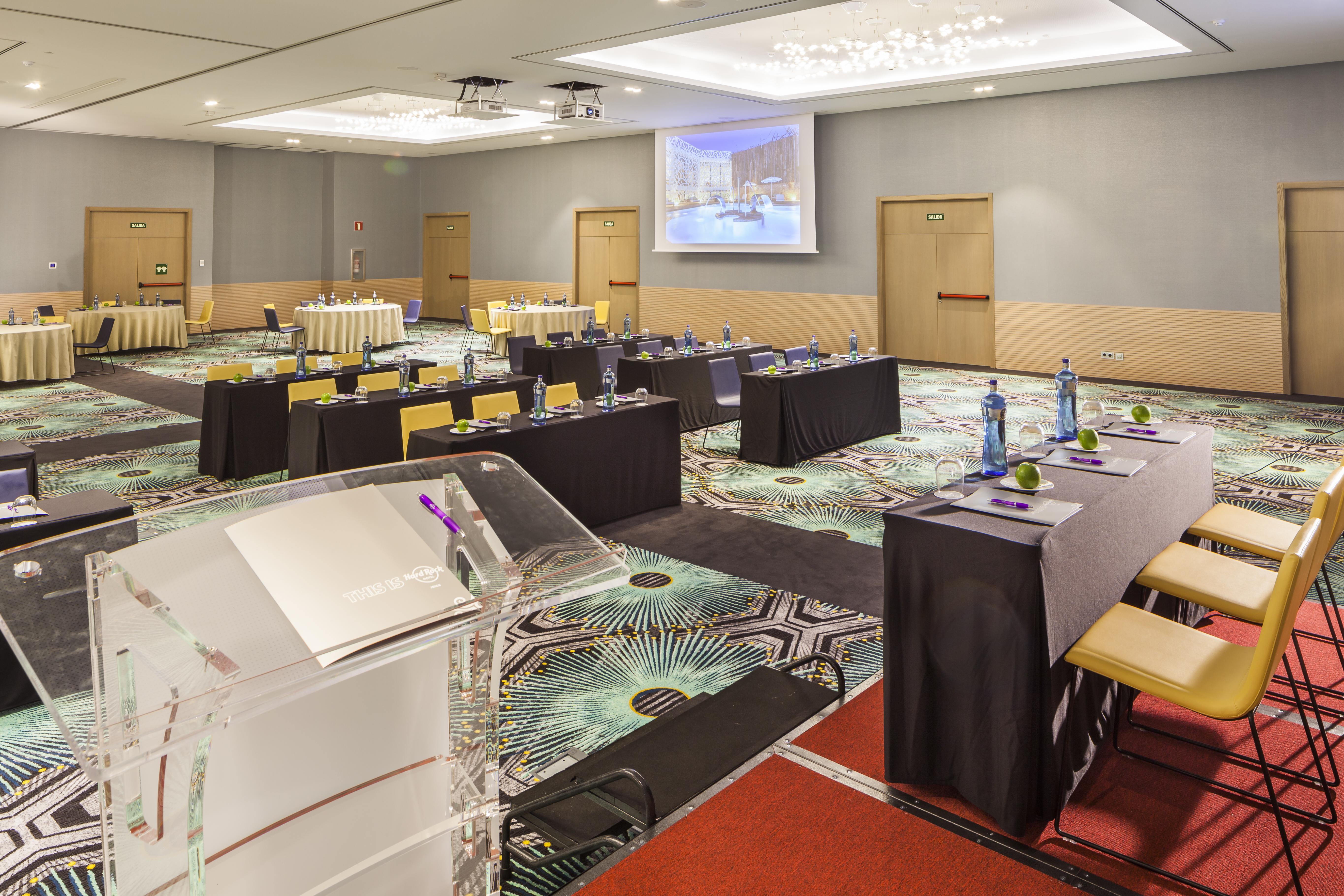 Hard Rock Hotel Ibiza Playa d'en Bossa Exterior photo Meeting room