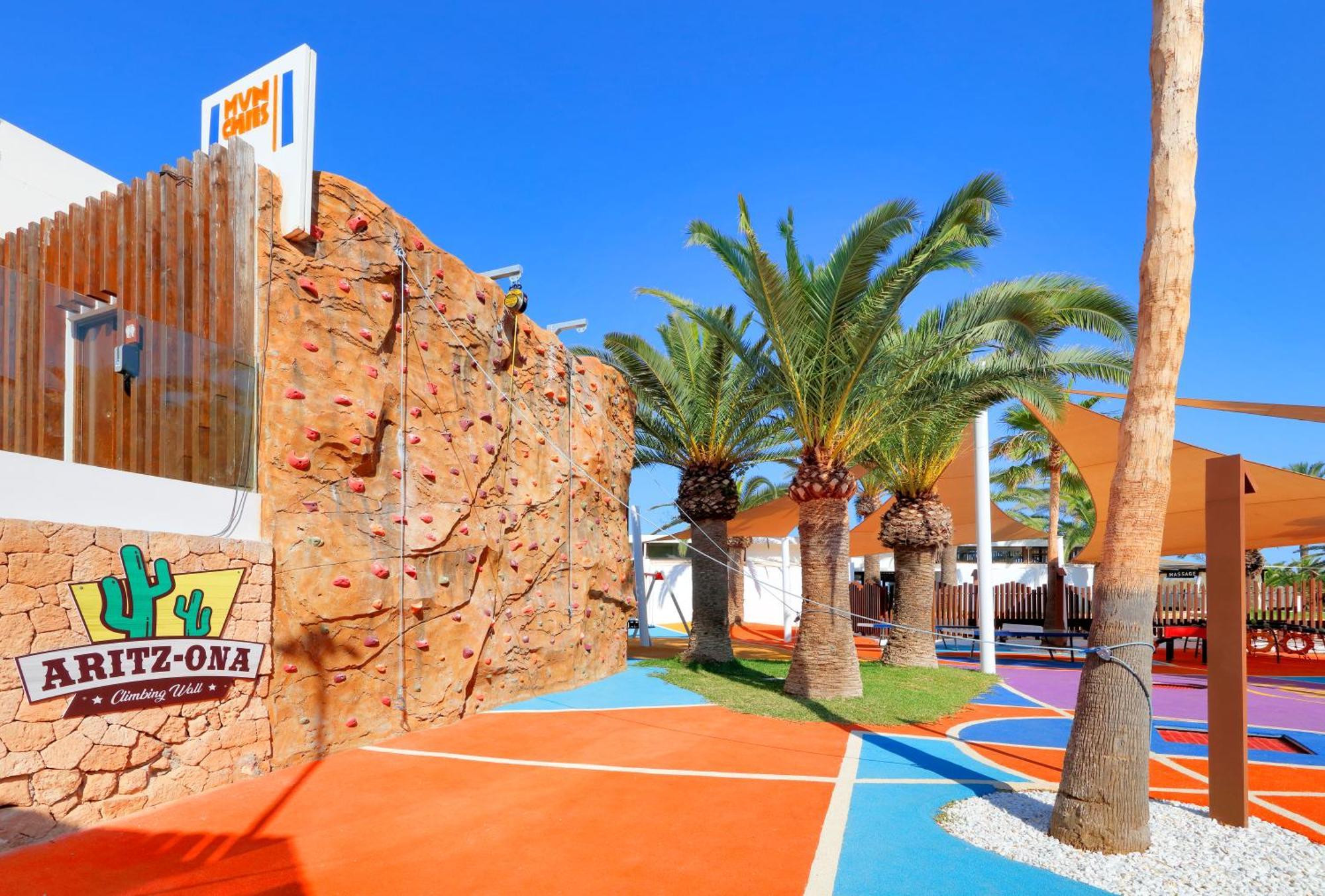 Hard Rock Hotel Ibiza Playa d'en Bossa Exterior photo Playground in Benidorm, Spain